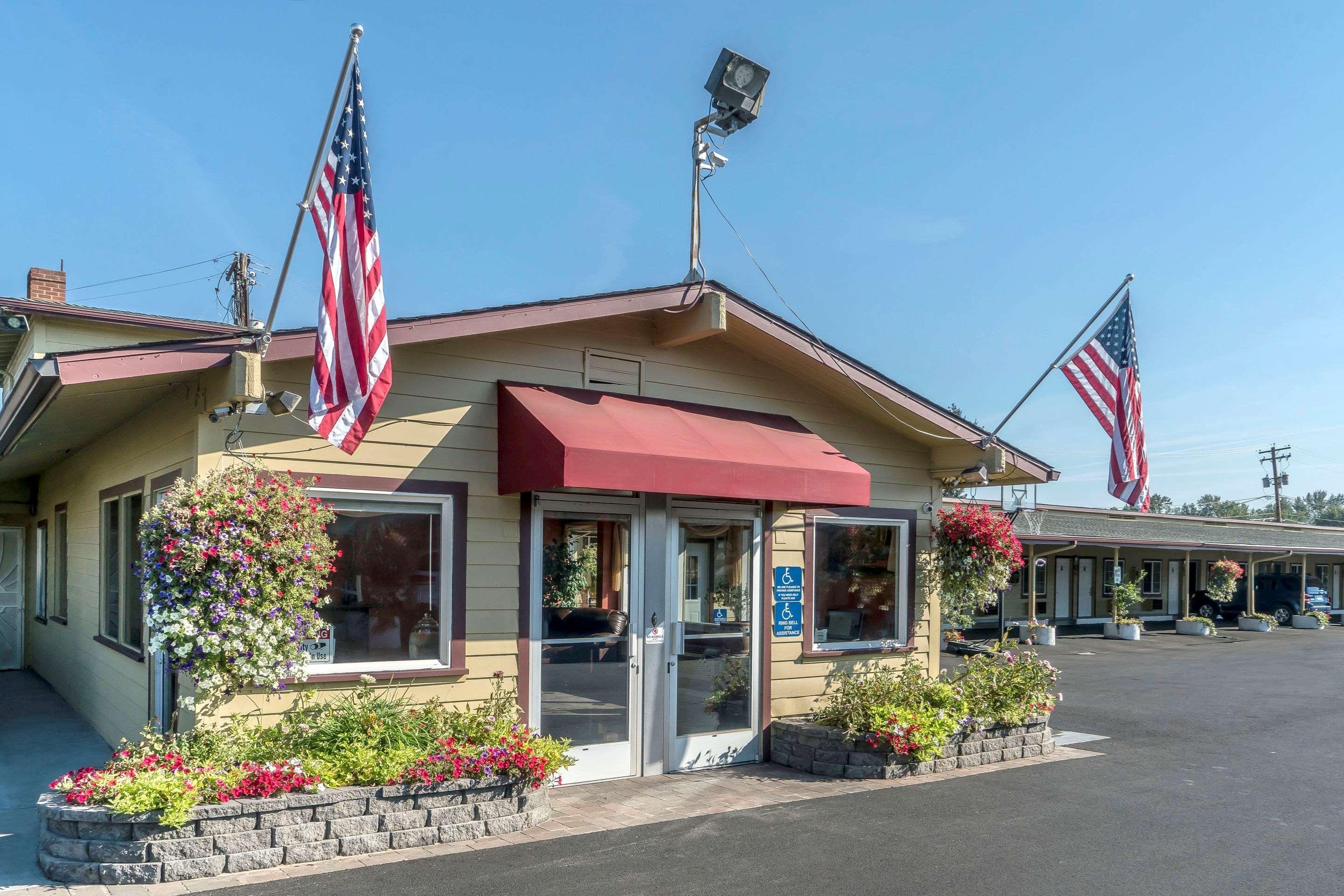 Rodeway Inn Medford South I-5 Esterno foto