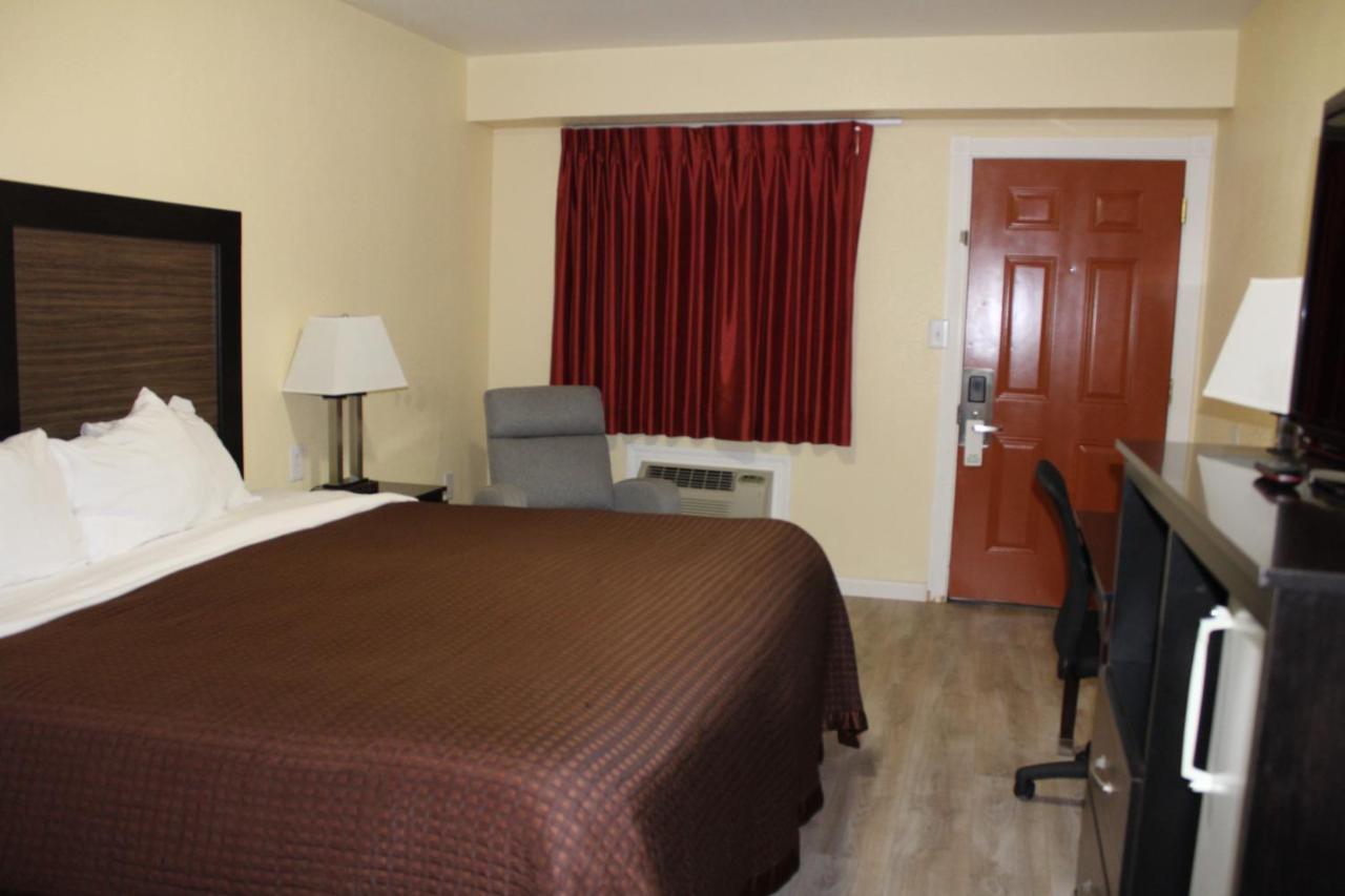 Rodeway Inn Medford South I-5 Esterno foto