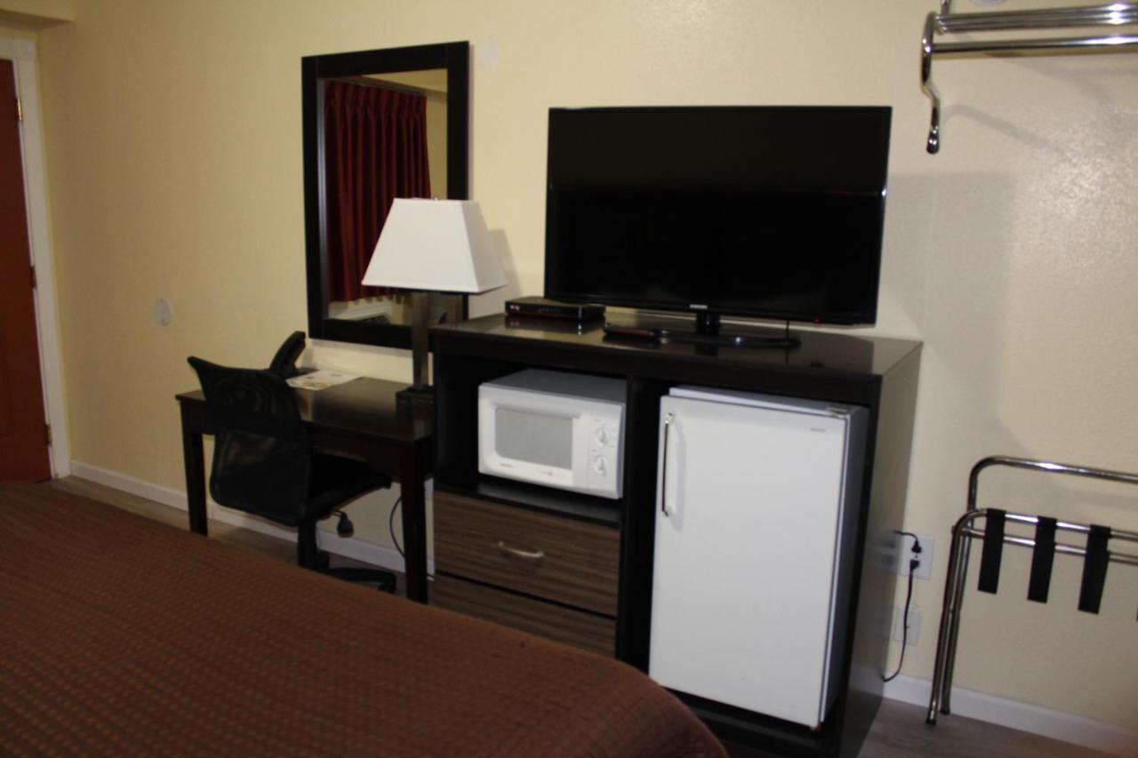 Rodeway Inn Medford South I-5 Esterno foto