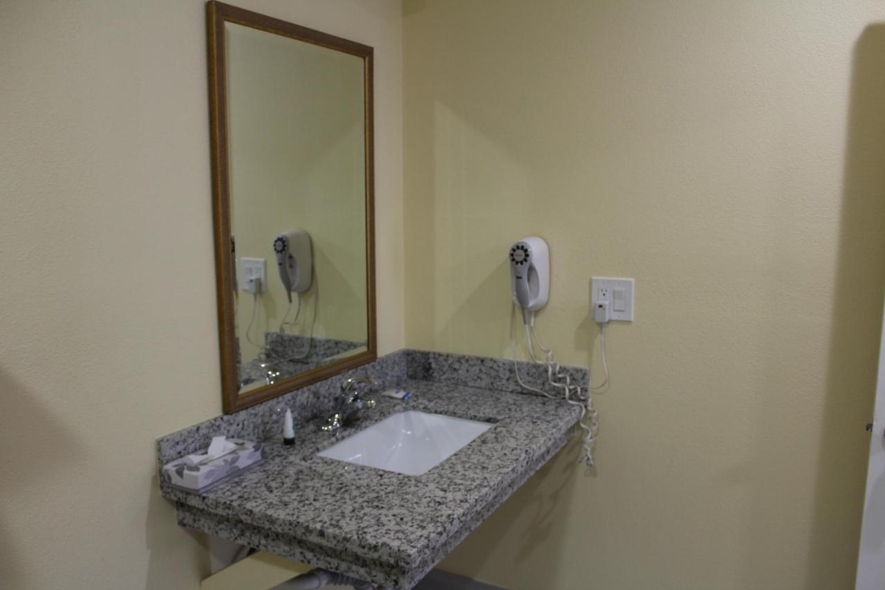Rodeway Inn Medford South I-5 Esterno foto