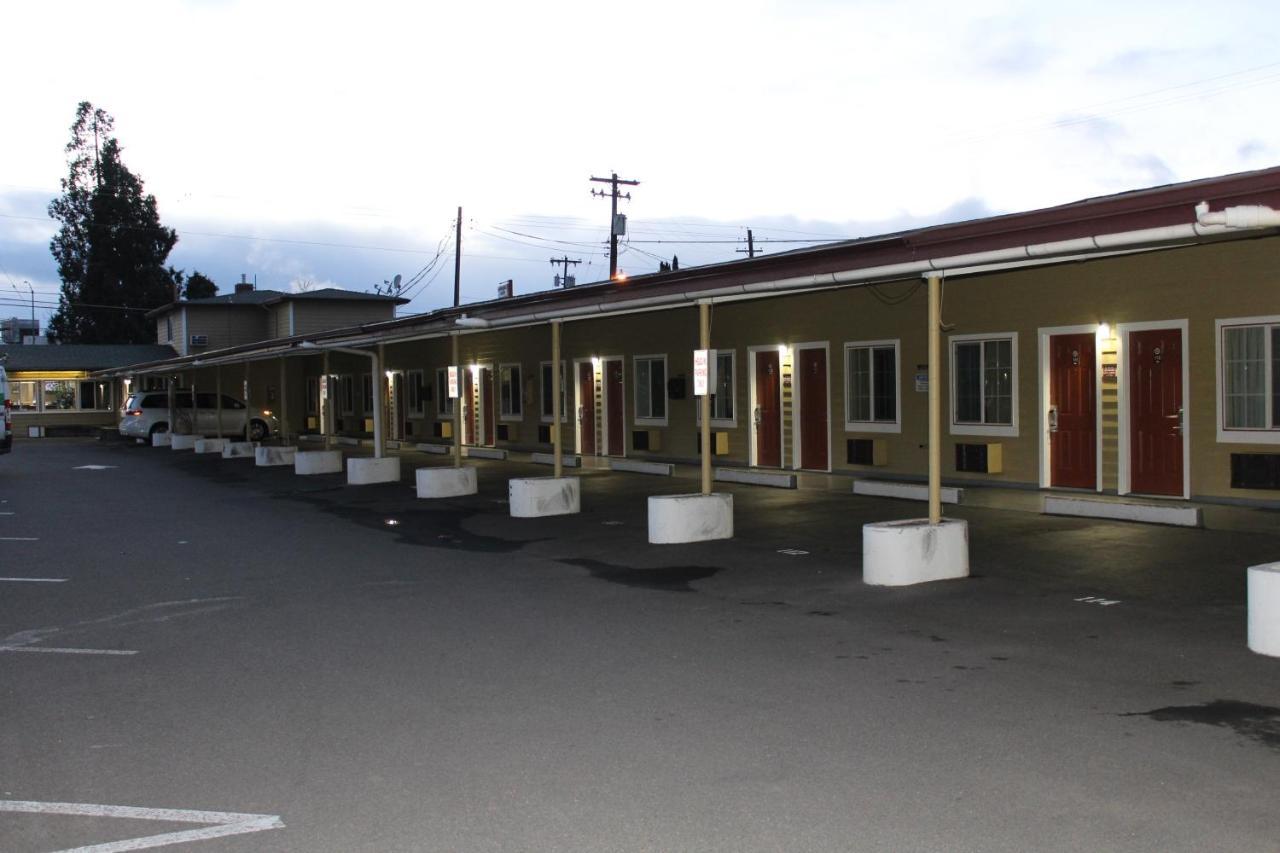 Rodeway Inn Medford South I-5 Esterno foto