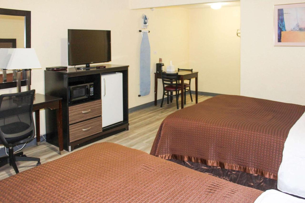 Rodeway Inn Medford South I-5 Esterno foto