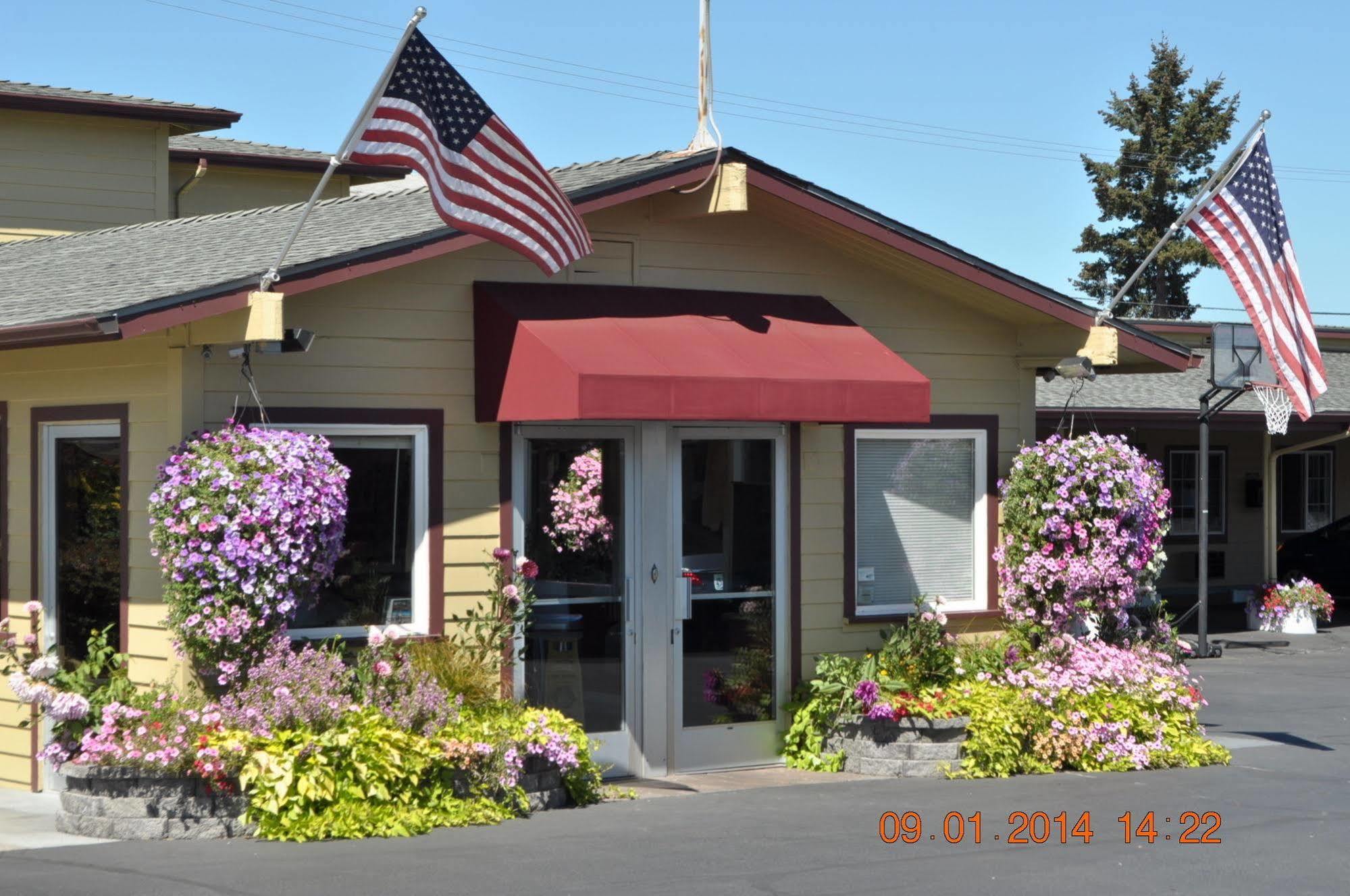 Rodeway Inn Medford South I-5 Esterno foto